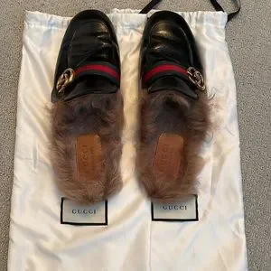 Gucci | Shoes | Mens Gucci Slip Ons Size 8 Black Leather  display picture 1